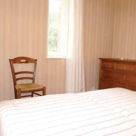 4 Bedroom Awesome In * Chicheboville