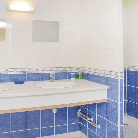 4 Bedroom Awesome In Feriehus *