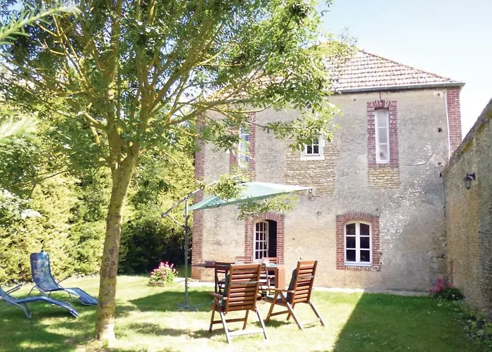 4 Bedroom Awesome In * Chicheboville